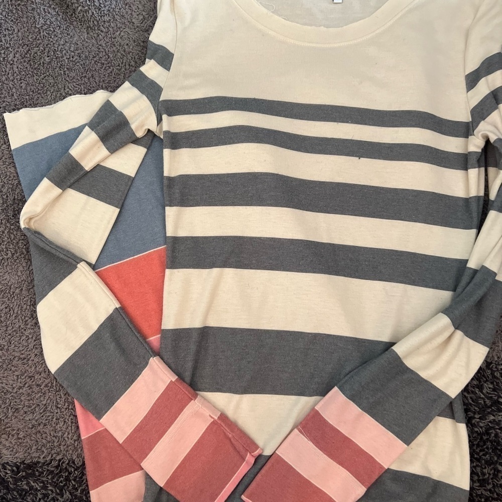 Wildfox Long Sleeve T Shirt Dress - Picture 2 of 4